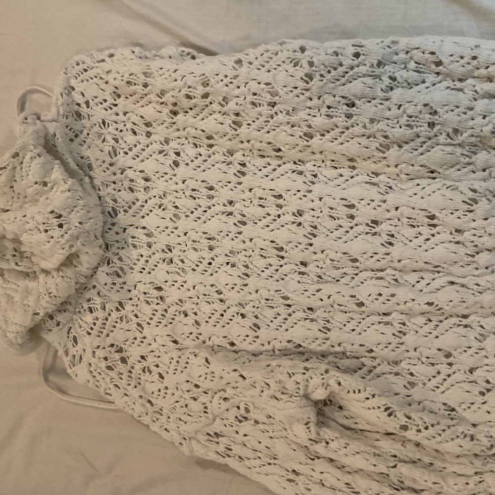 CLOTHING $5 - Picture 4 of 5
